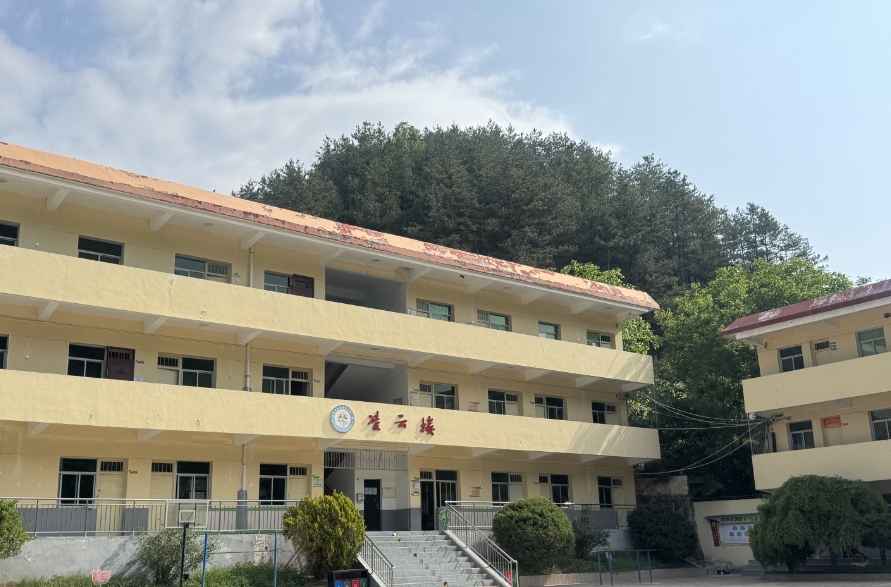 【工会新闻】&ldquo;筑梦花开&rdquo;(六)97至尊公益支教红岩寺镇万青幼学活动